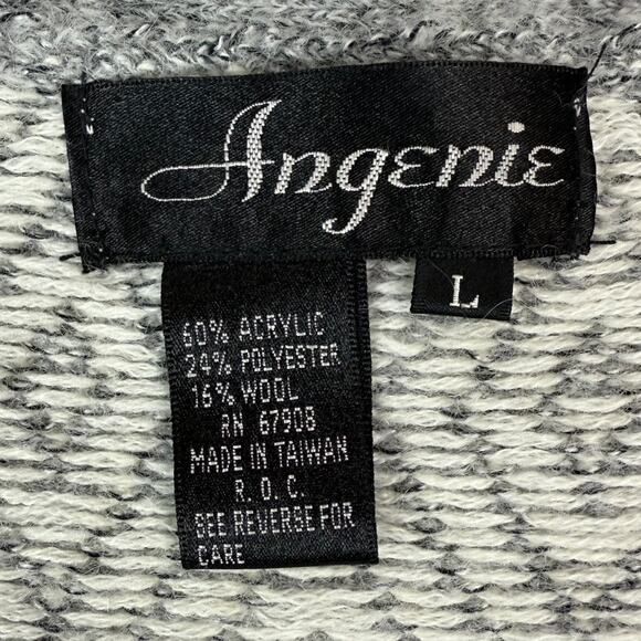 90's wool blend gray geometric knit sweater by ANGENIE - Picture 9 of 16